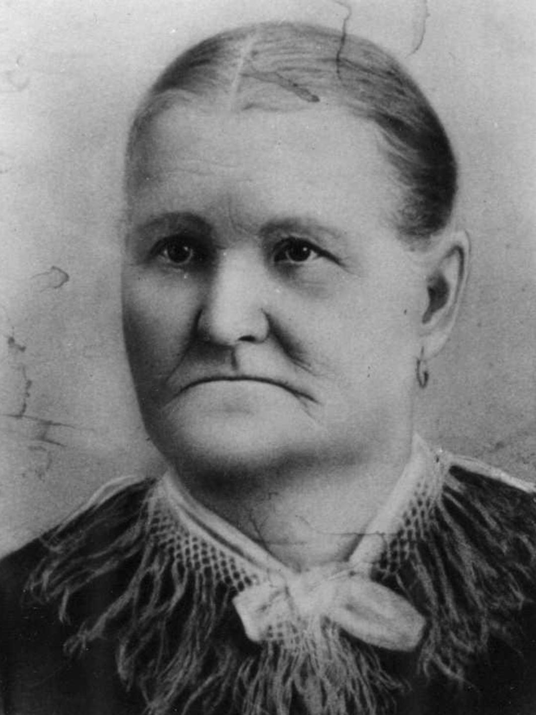 Carolina Olson (1836 - 1913) Profile